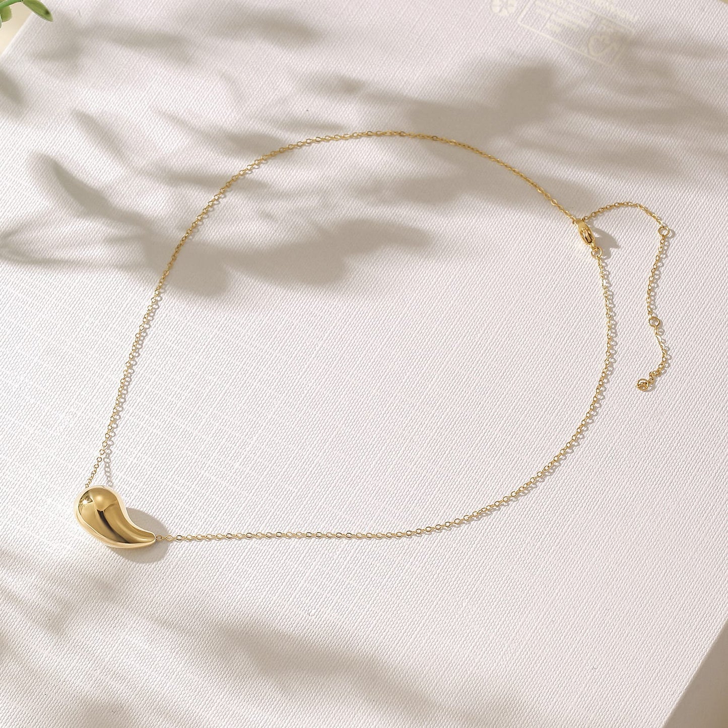 Drop Necklace